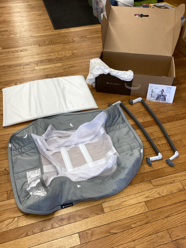 Guava Lotus Bassinet Kit