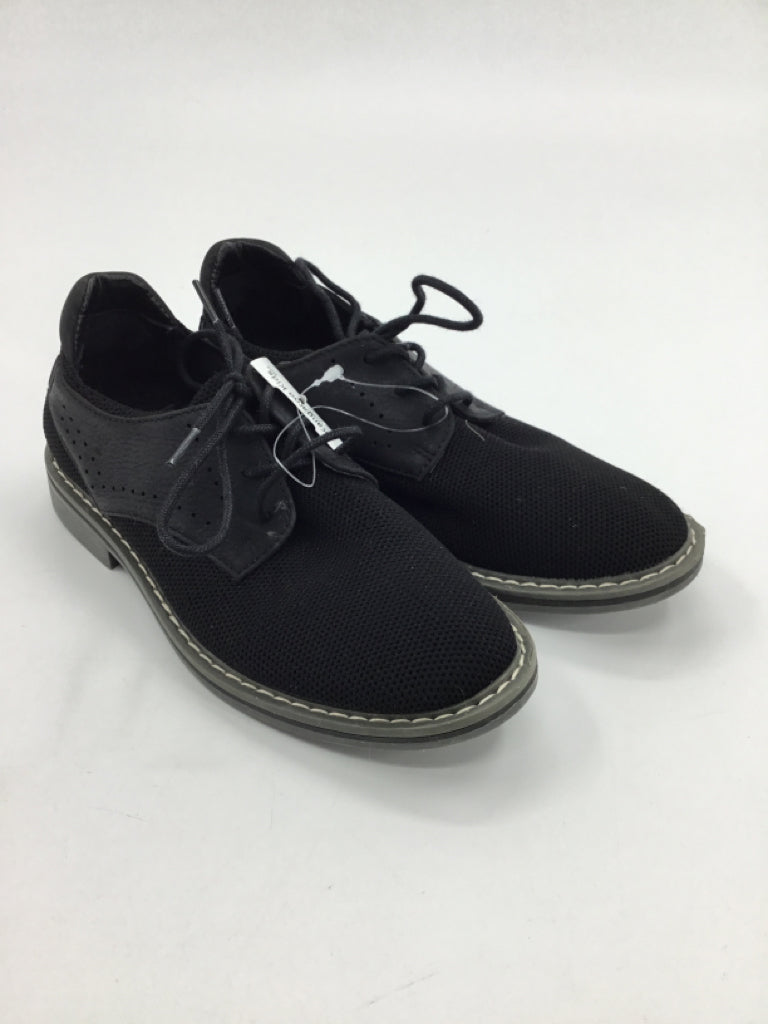 Steve Madden Child Size 13 Black Dress Shoes