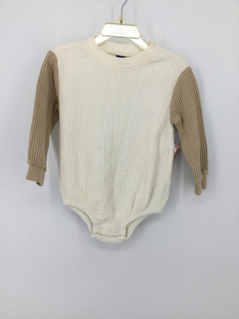 Old Navy Child Size 18-24 Months Cream Solid Outfit - boys