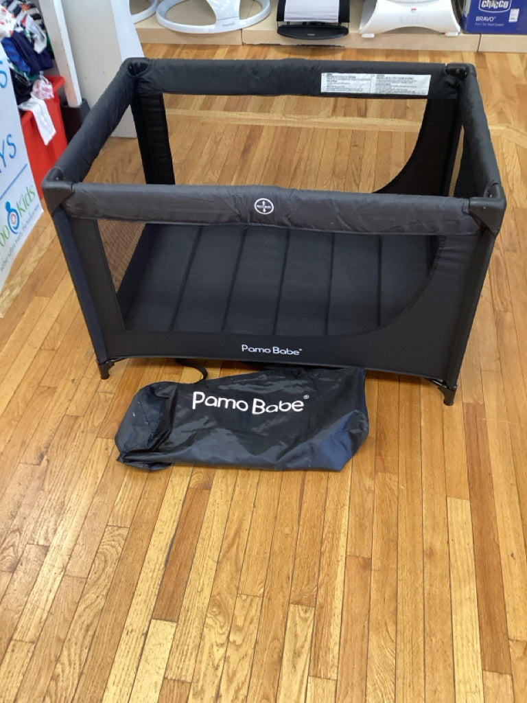 Pamo Babe Compact Pack n' Play Portable Crib