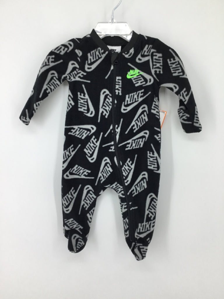 Nike Child Size 3 Months Black Sleepers