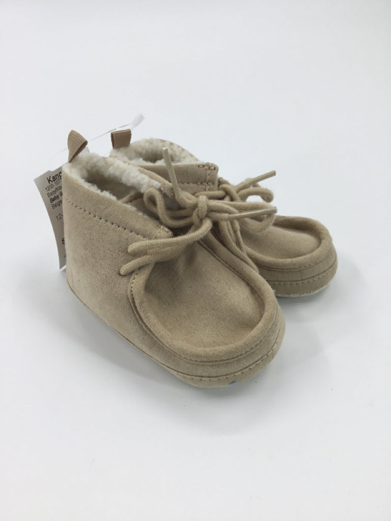 Baby Gap Child Size 4 Toddler Beige Baby/Walker Shoes
