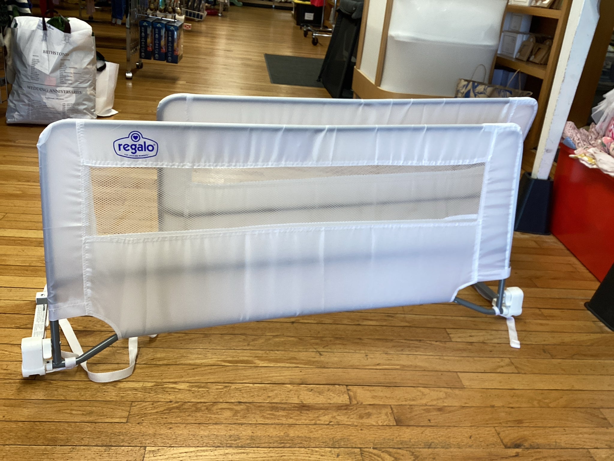 Regalo White Bed Rail Set