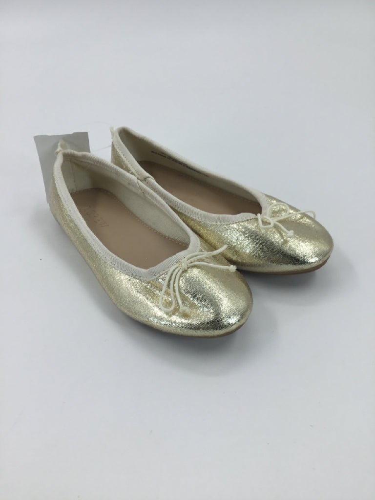 J Crew Child Size 12 Gold Dress Shoes