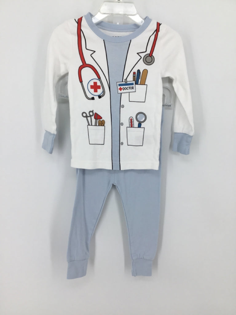 Old Navy Child Size 18-24 Months Blue screen printed Pajamas - boys