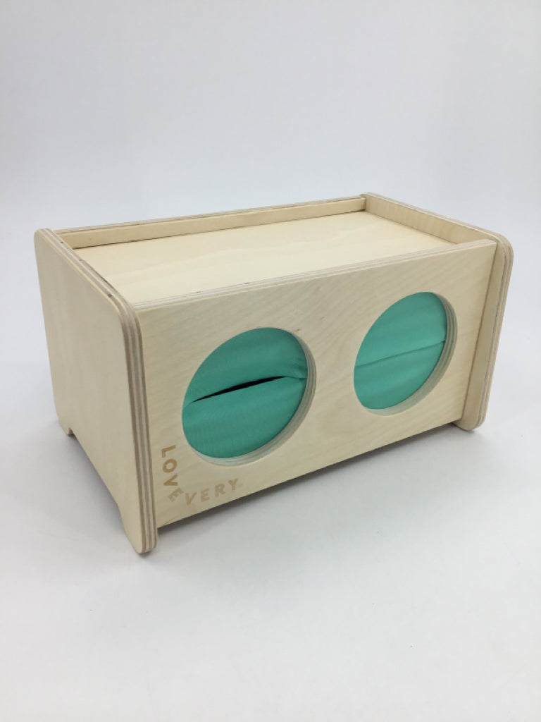Lovevery Guessing and Matching Sensory Tactile Box