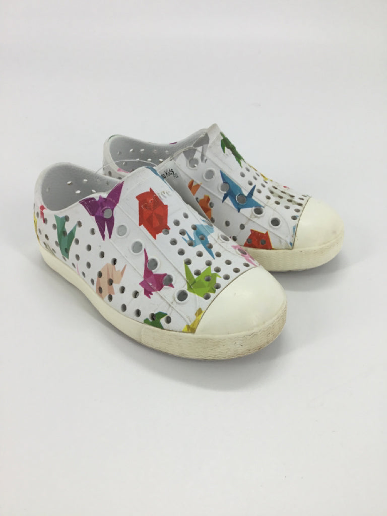 Native Child Size 7 Toddler White Sandals/Flip Flops