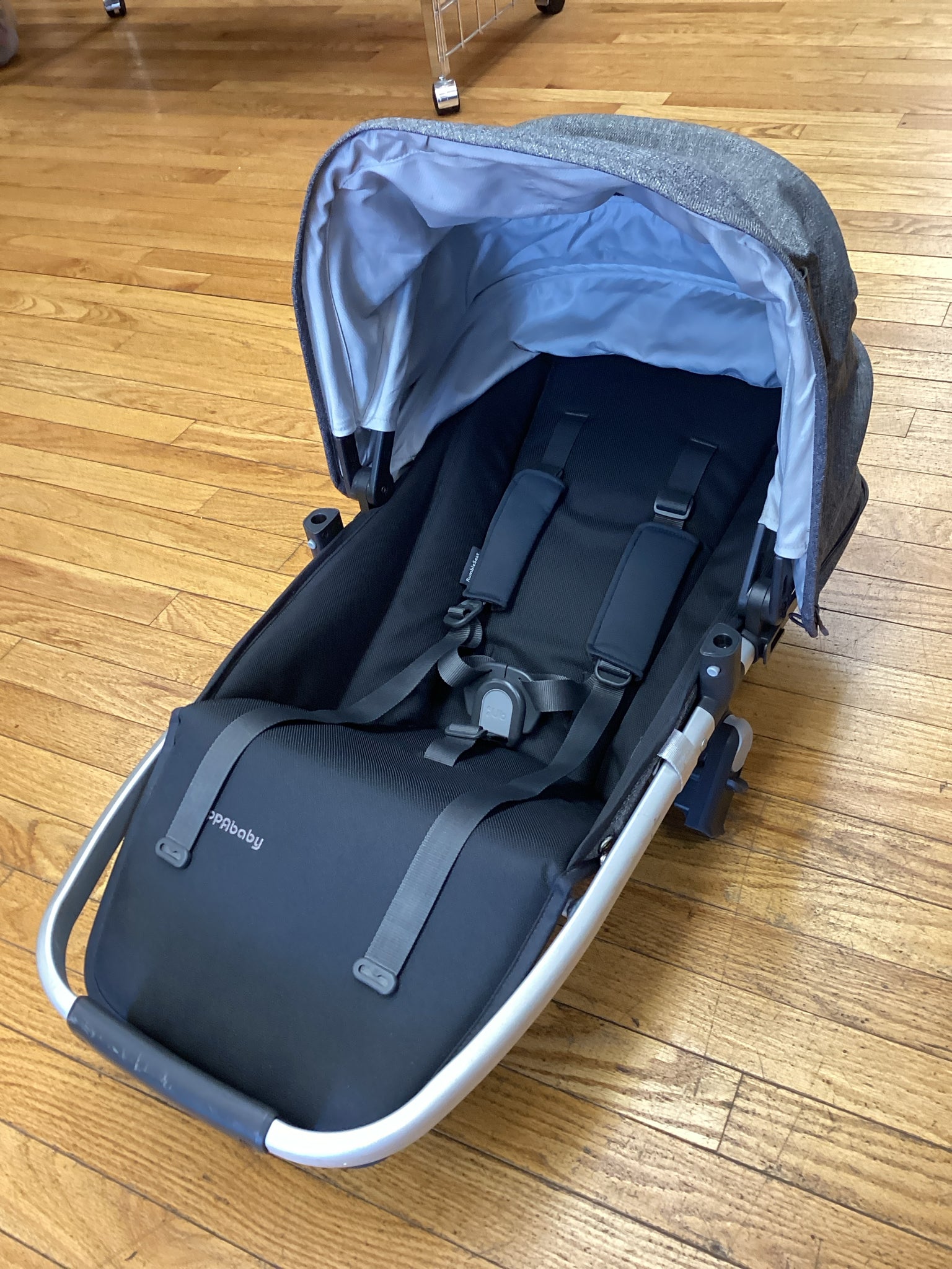 what is the uppababy rumble seat UppaBaby Gray Rumble Seat