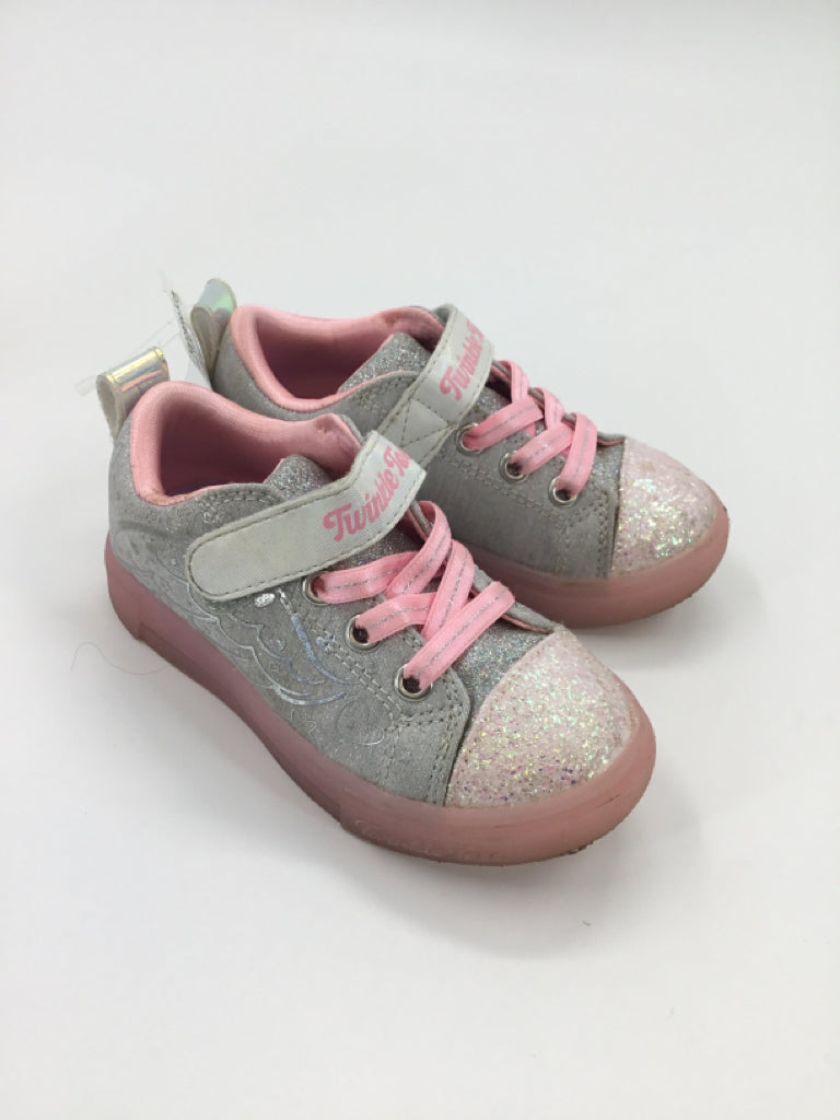 Twinkle Toes Child Size 8 Toddler Silver Sneakers