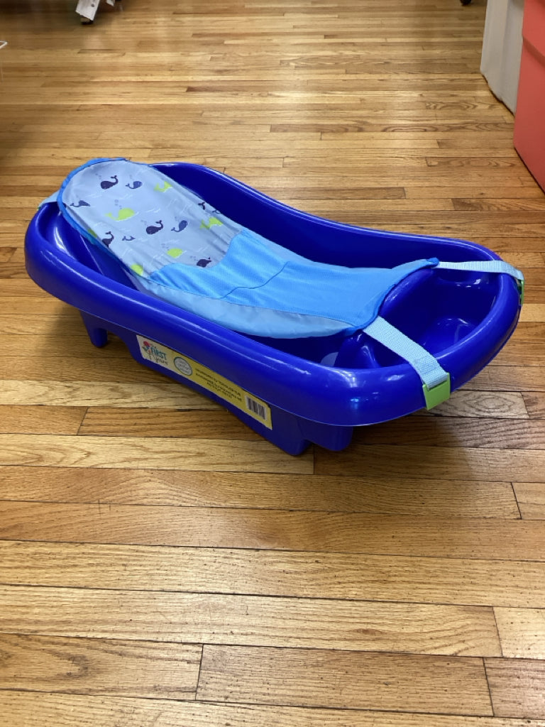 The First Years Sure Comfort Deluxe Newborn-to-Toddler Tub with Sling