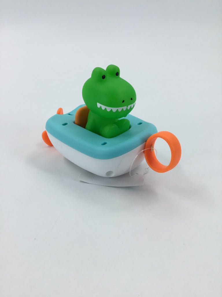 Skip Hop Zoo Croc The Boat Baby Bath Toy