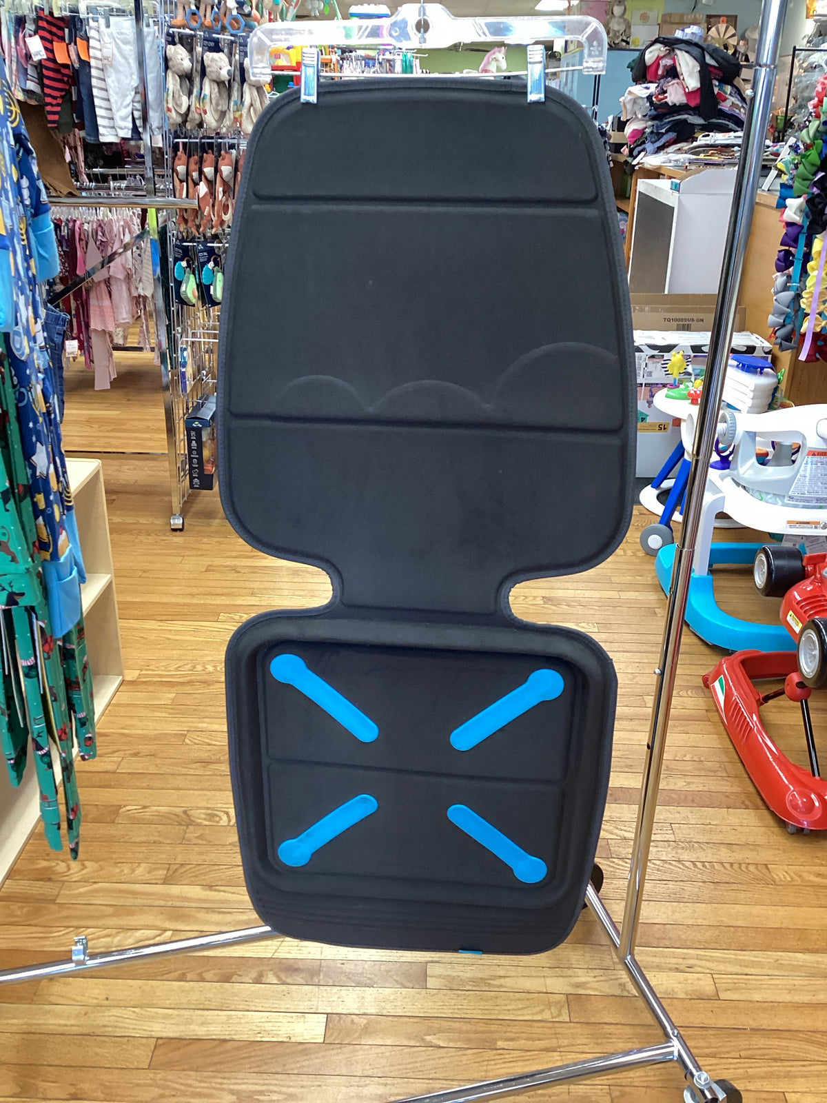 Munchkin Brica Car Seat Protector