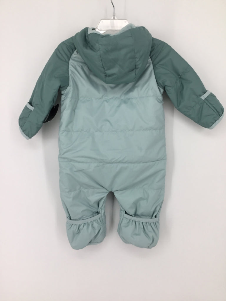 The North Face Child Size 3-6 Months Green Solid Outerwear - boys