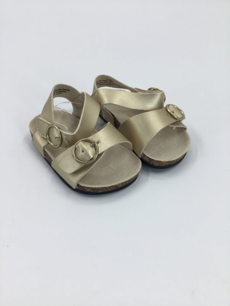 Old Navy Child Size 1 Toddler Gold Sandals/Flip Flops