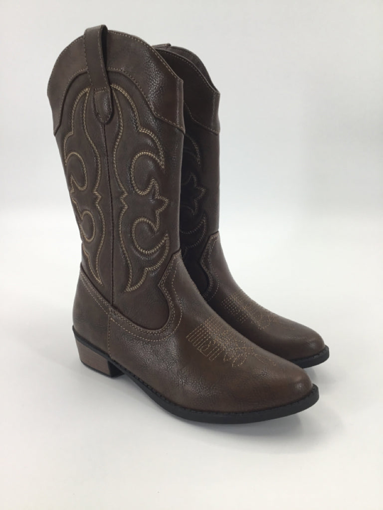 Cat & Jack Child Size 5 Youth Brown Boots