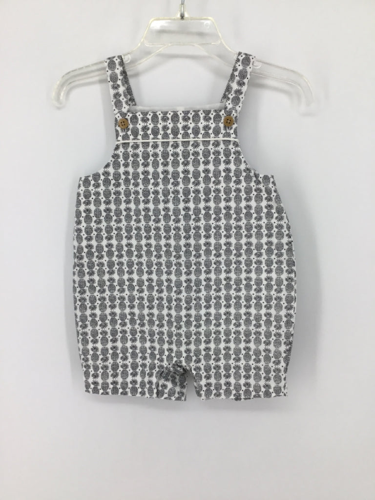 Janie and Jack Child Size 3-6 Months Black Print Outfit - boys