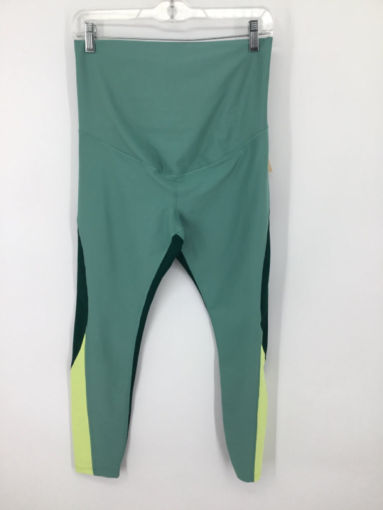 Old Navy Active Size M Poly Blend Pants