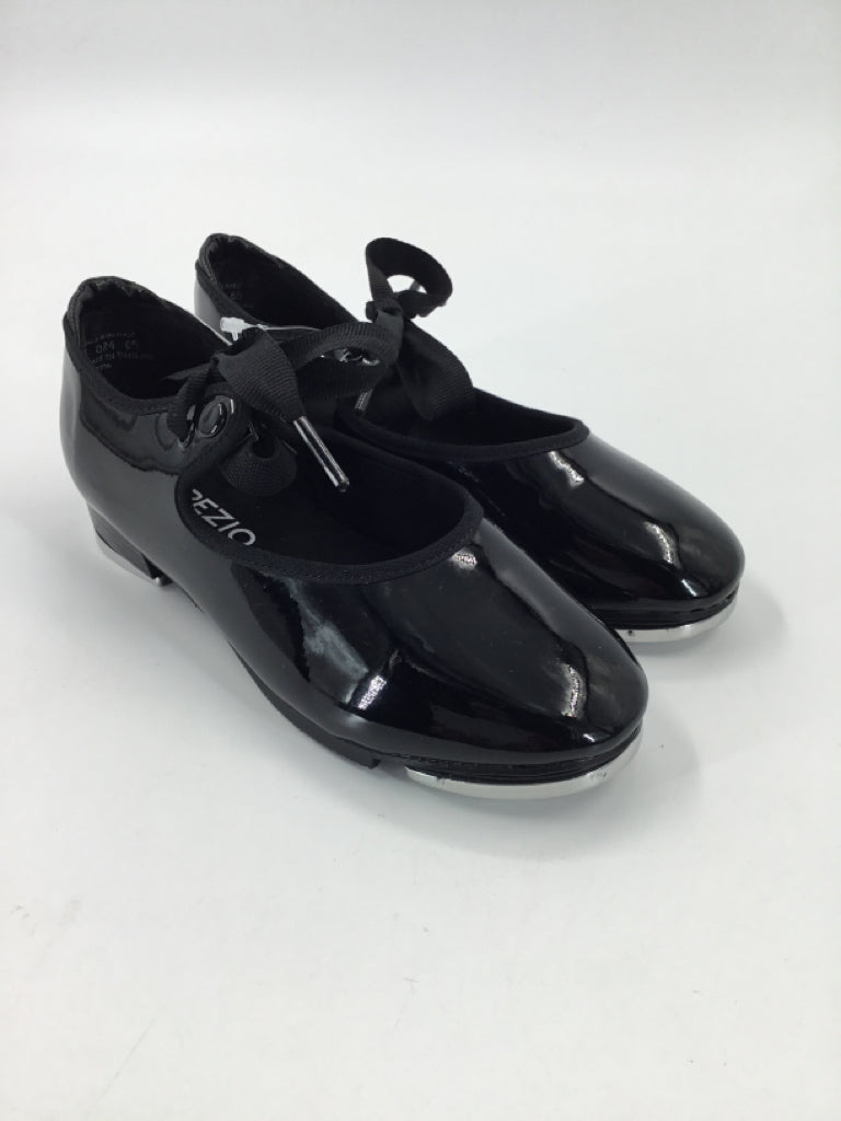 Capezio Child Size 13.5 Black Sport/Dance Shoes