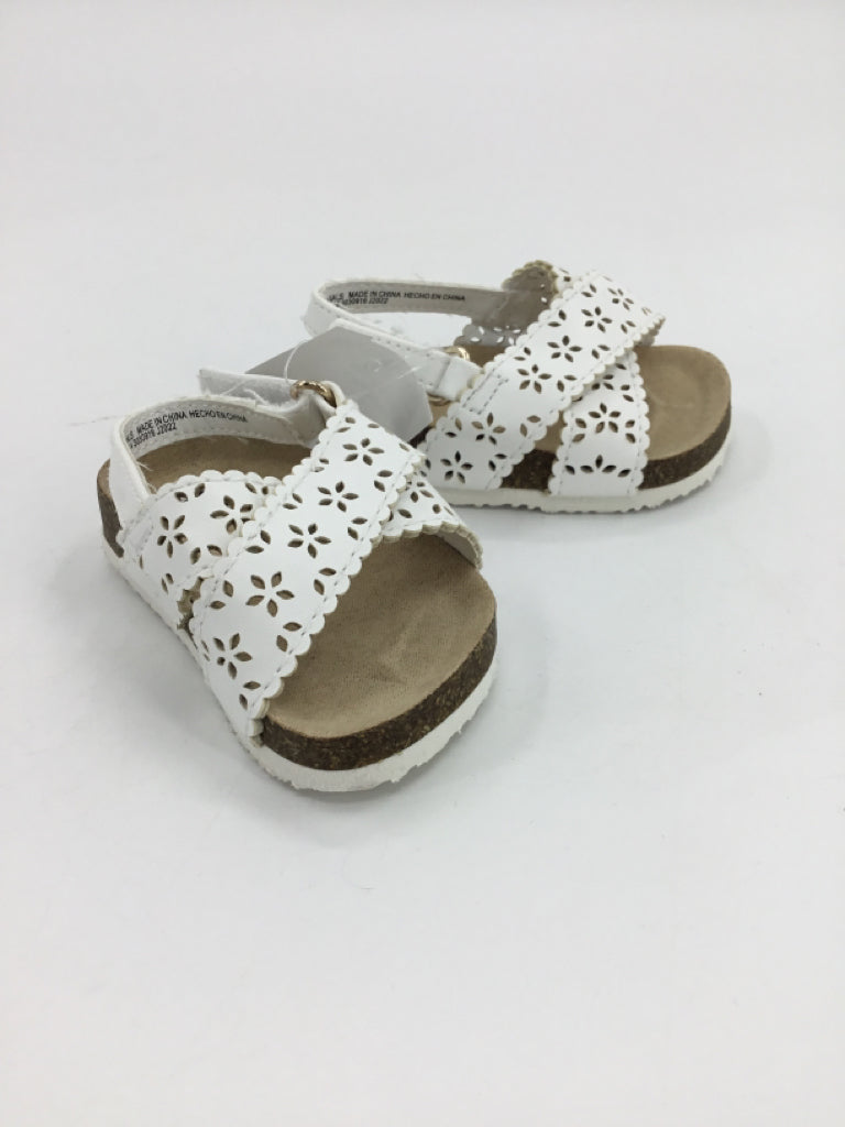 Childrens Place Child Size 2 Toddler White Sandals/Flip Flops