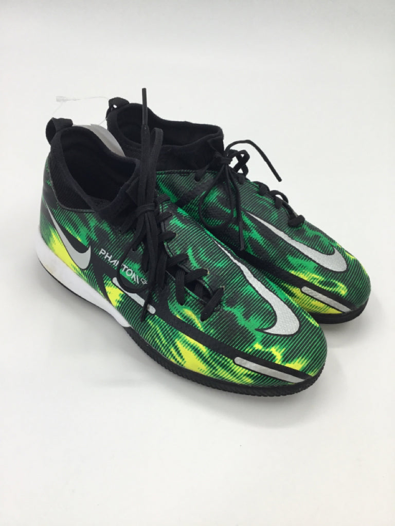 Nike Child Size 1.5 Youth Green Sneakers
