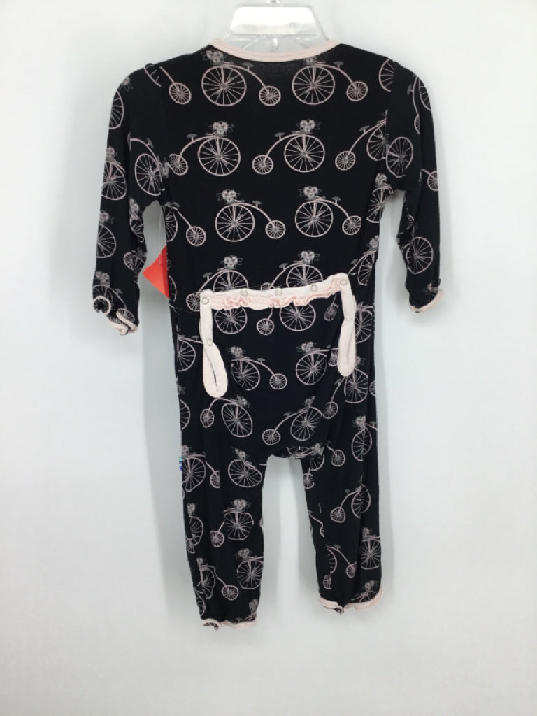 Kickee Pants Child Size 6-9 Months Black Pajamas - girls