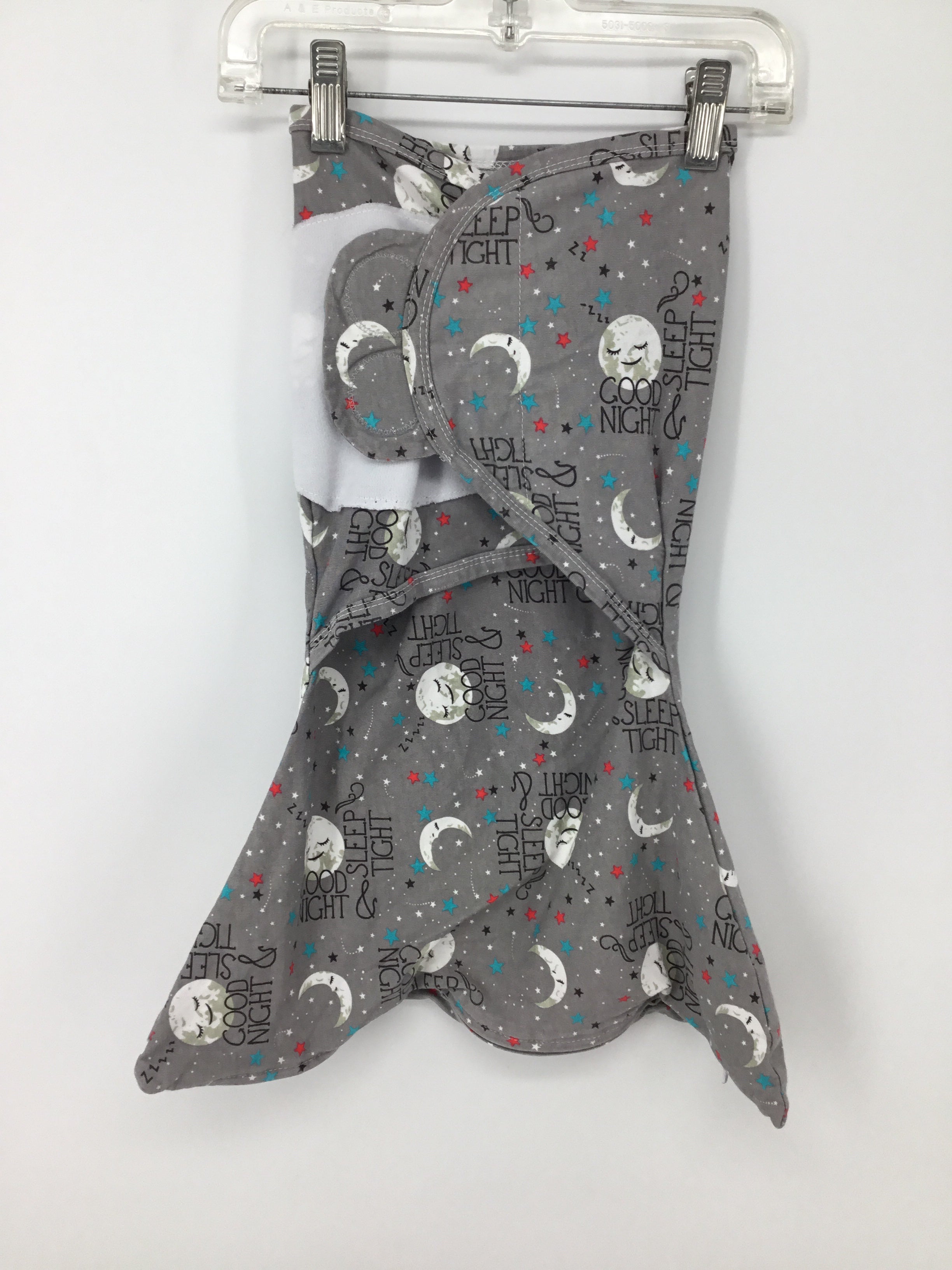 Sleeping Baby Child Size S Gray Sleep Sacks & Swaddles