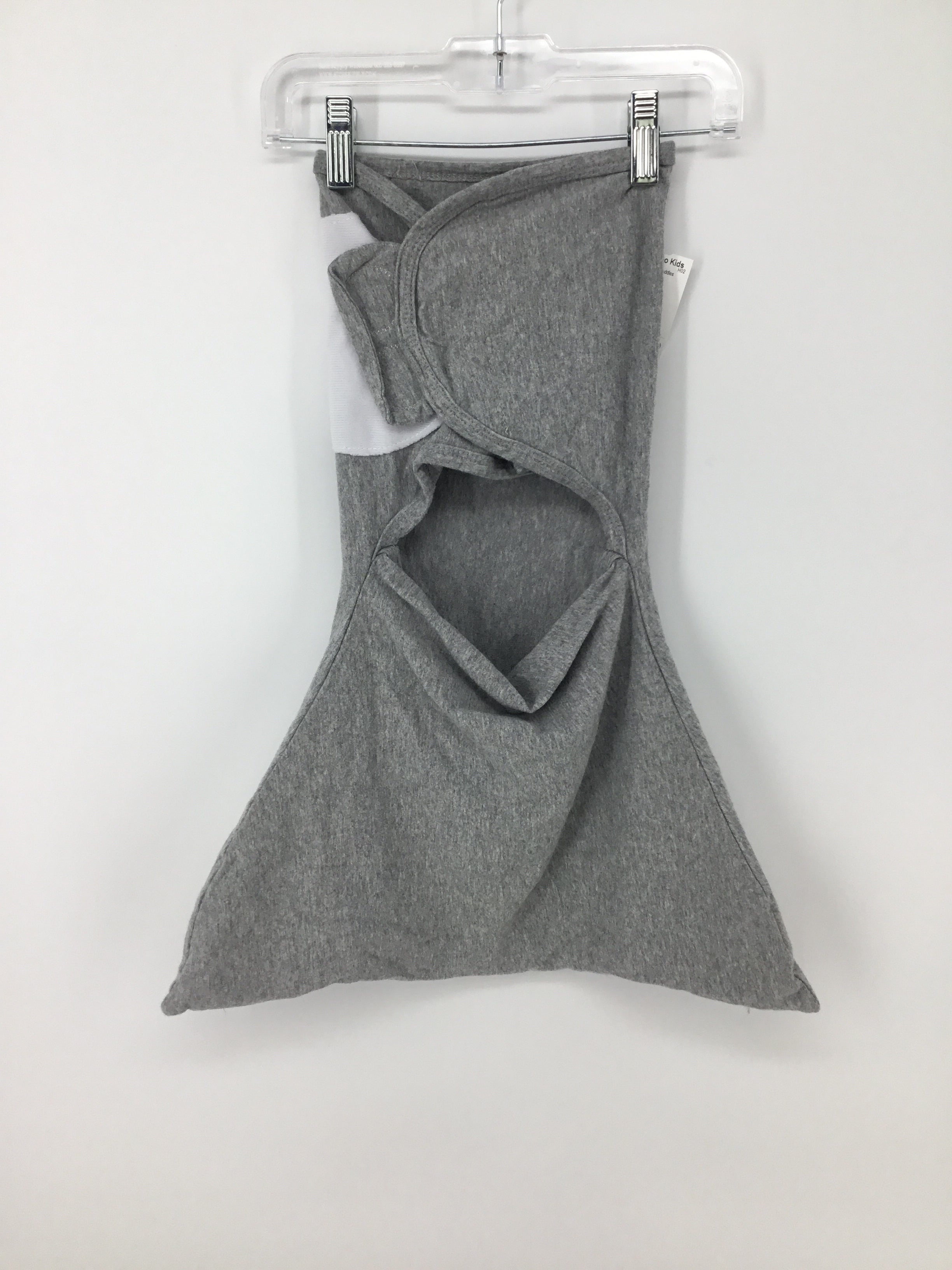 Sleeping Baby Child Size M Gray Sleep Sacks & Swaddles