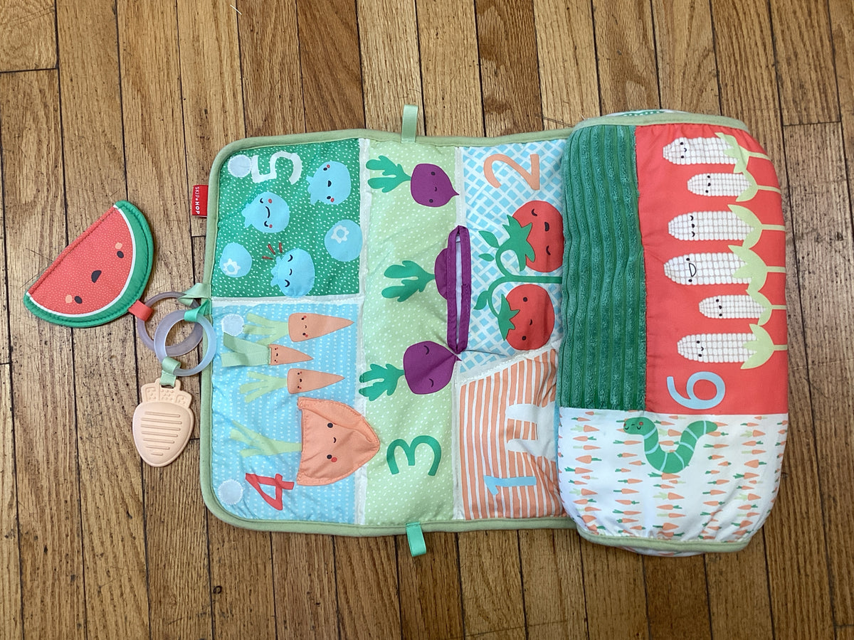 Skip Hop Farm Stand Baby Tummy Time Playmat