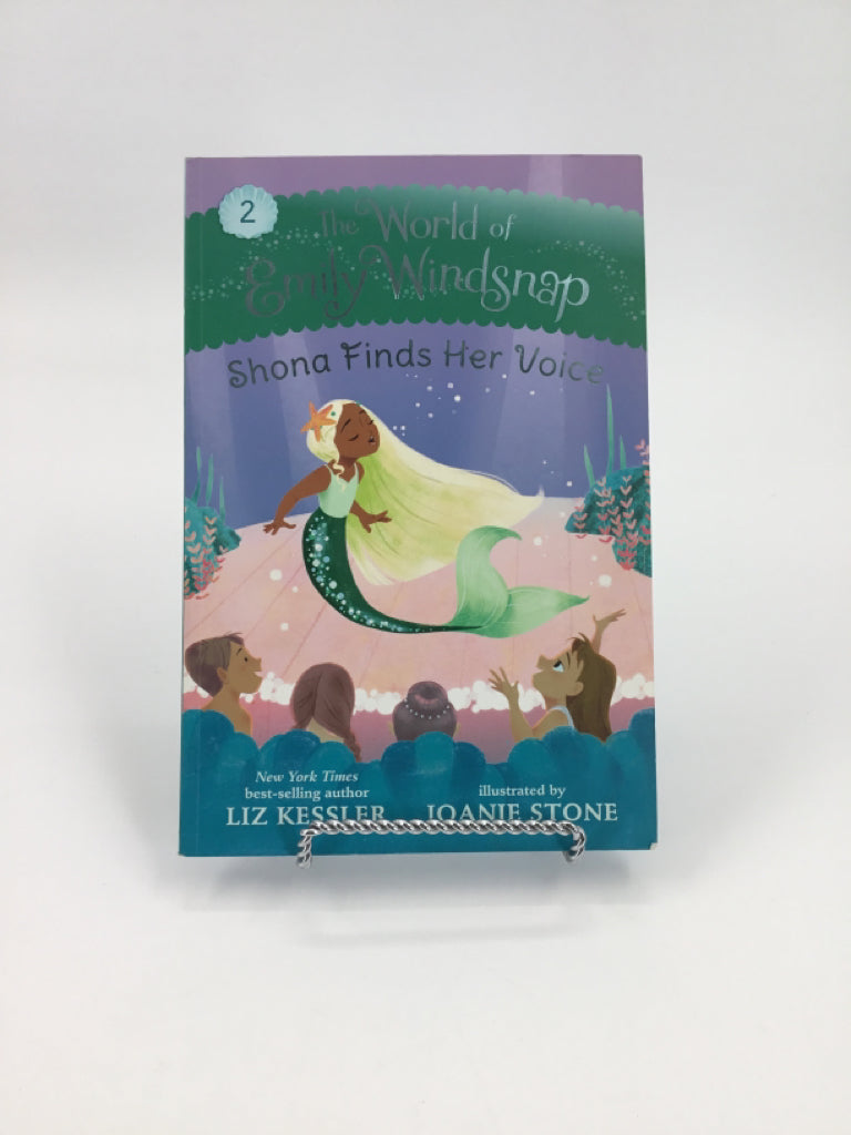 The World of Emily Windsnap Shona Finds Her Voice Paper Back Book