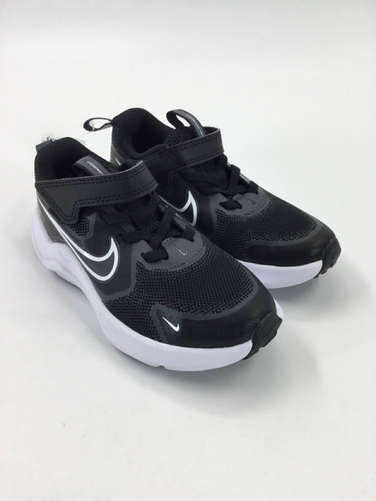 Nike Child Size 11 Black Sneakers