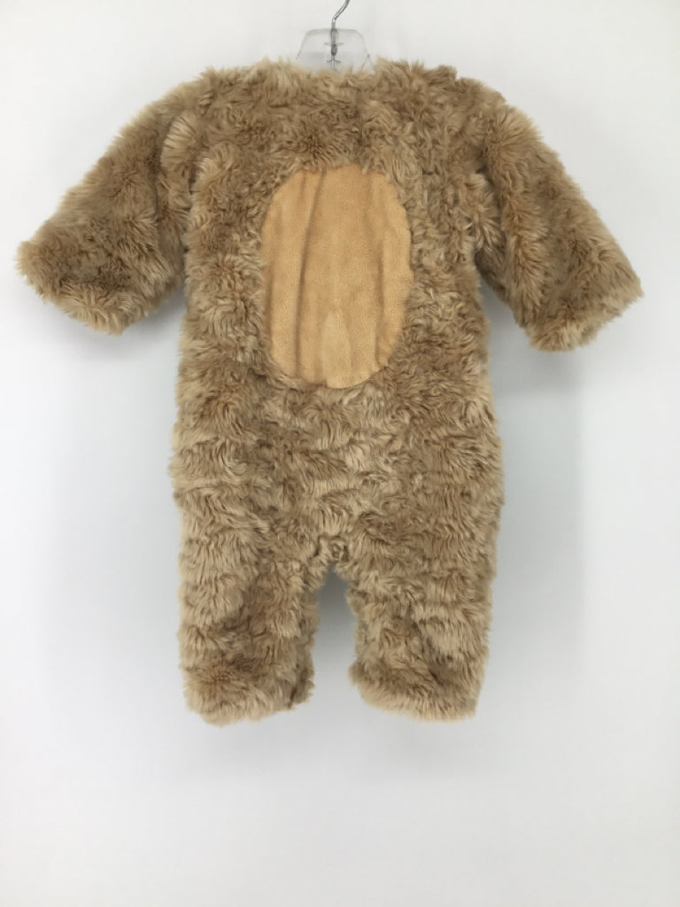 Pottery Barn Kids Child Size 0-6 Months Tan Halloween