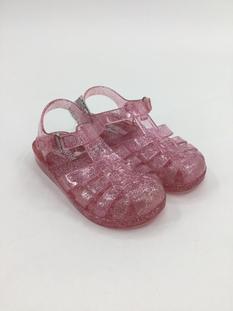 OshKosh B'gosh Child Size 9 Toddler Pink Sandals/Flip Flops