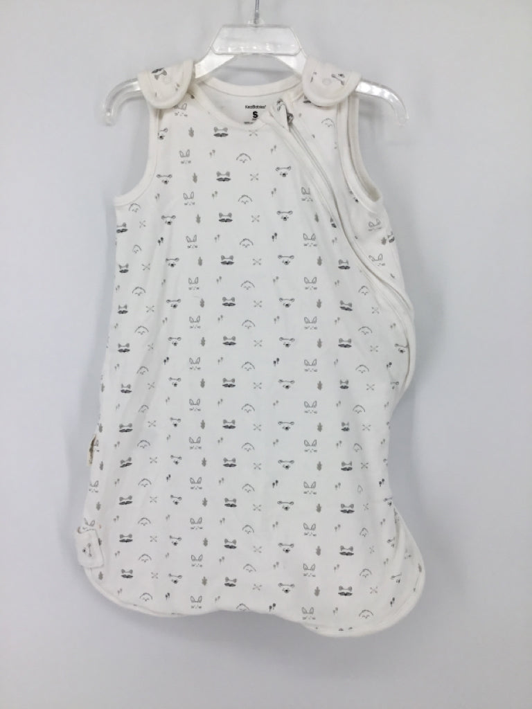 KeaBabies Child Size S White Sleep Sacks & Swaddles