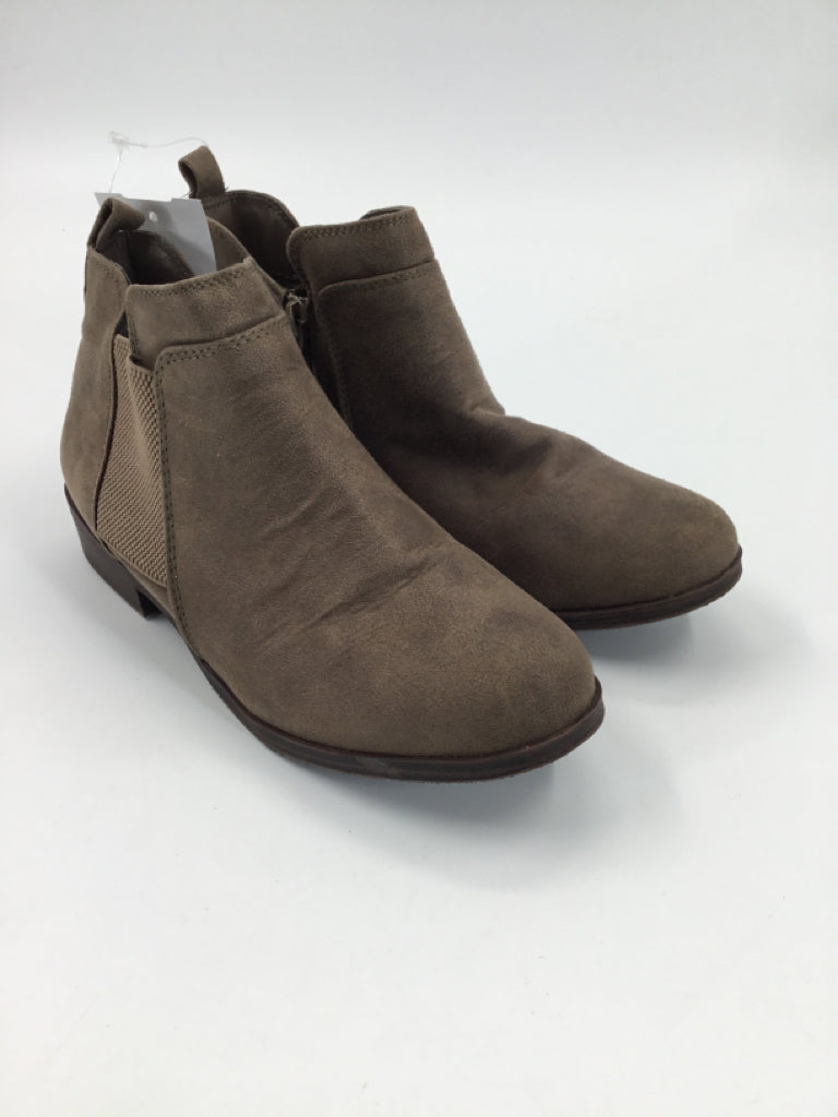 Mia Child Size 3 Youth Brown Boots