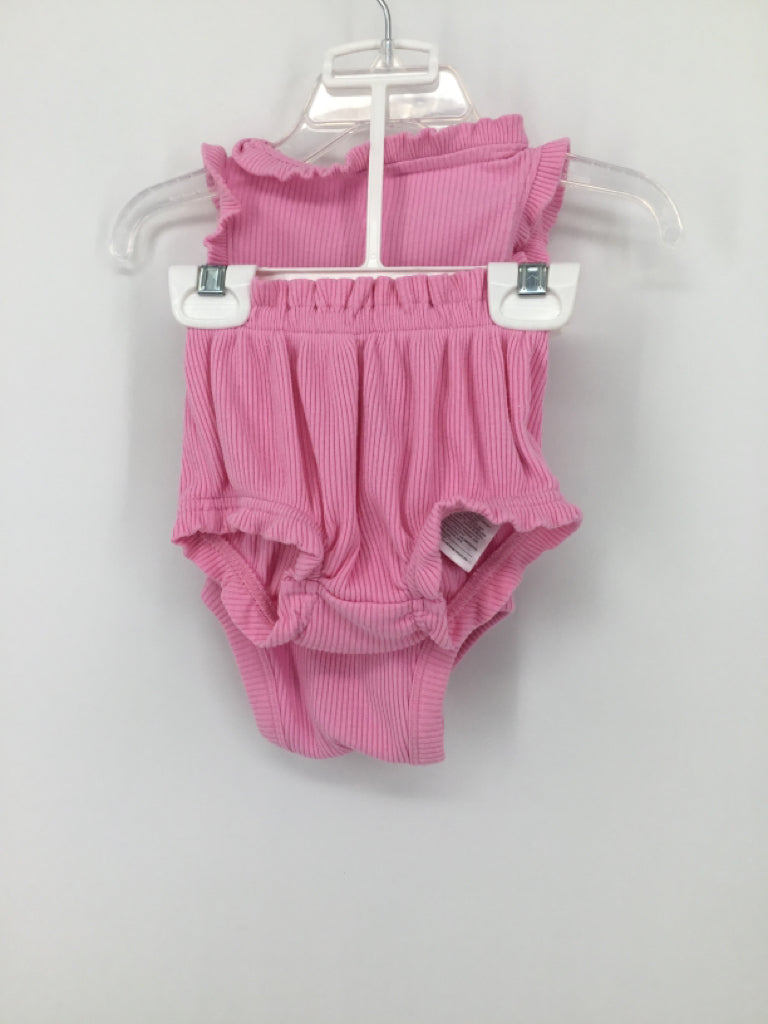 Baby Gap Child Size 0-3 Months Pink Outfit - girls