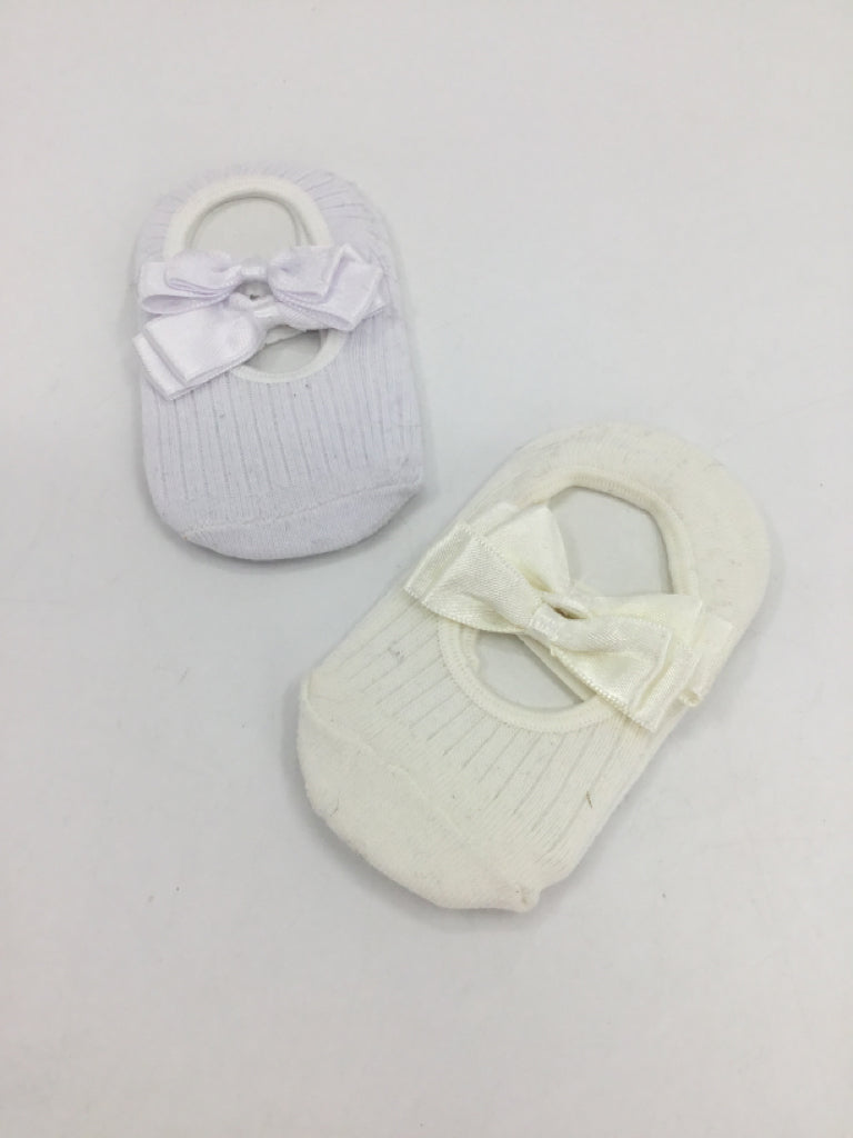 brandless Child Size 0-6 Months White Socks - girls