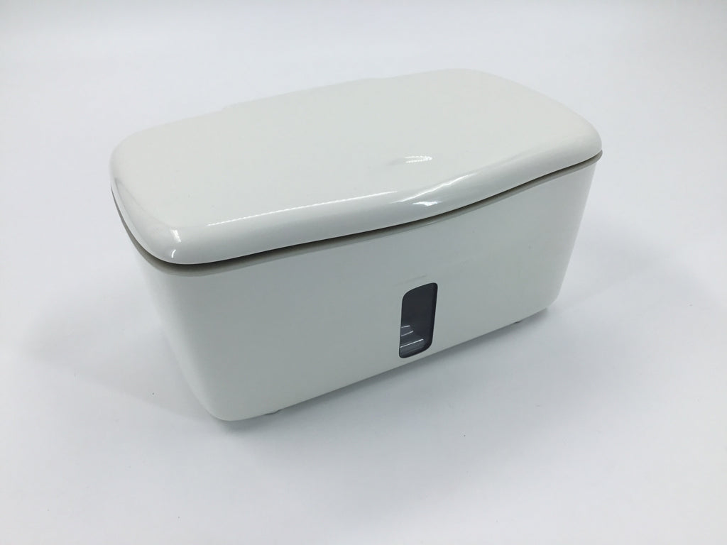 Oxo Tot Perfect Pull Wipes Dispenser