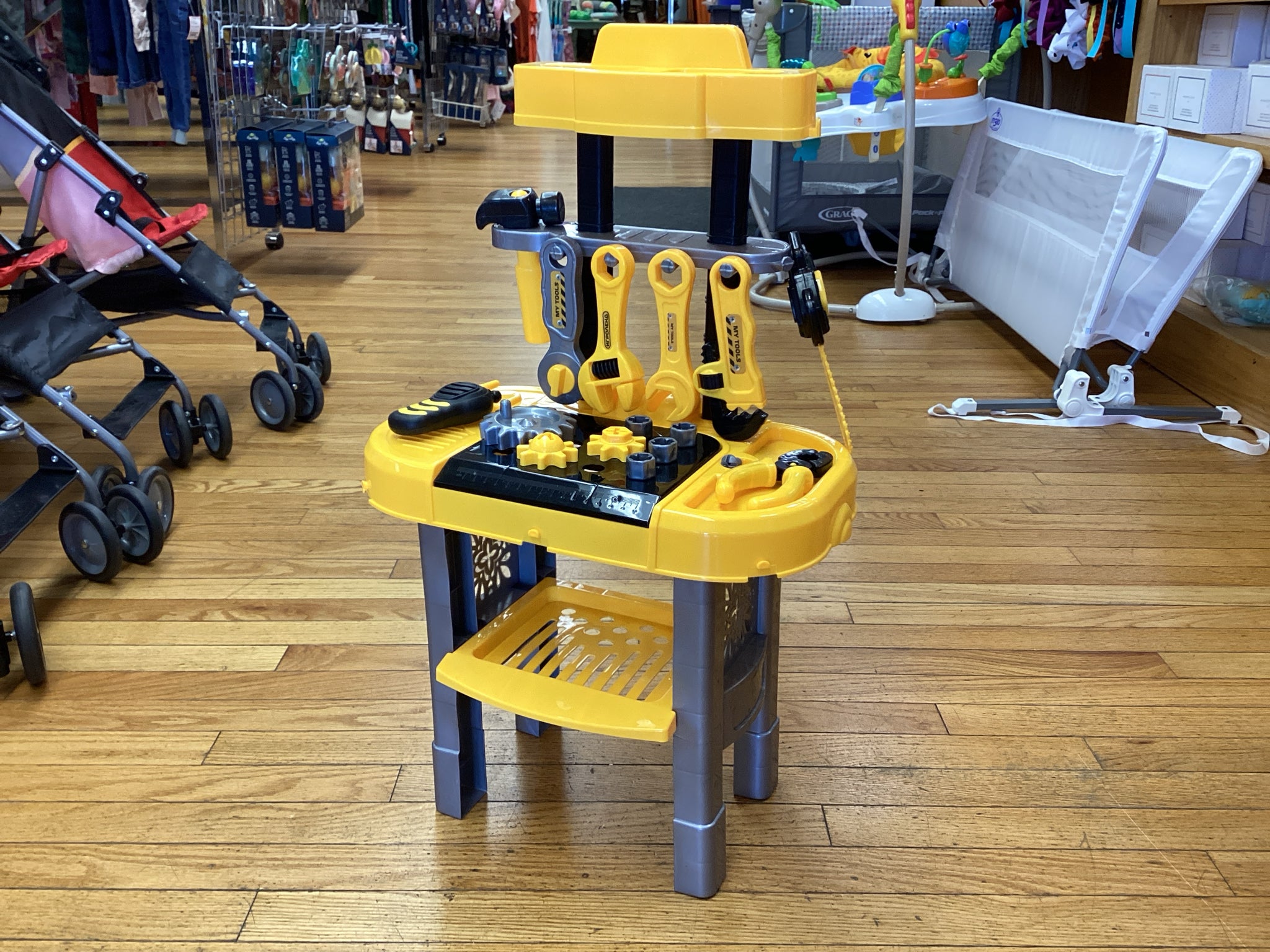 Tool Bench with some Tools & Screws