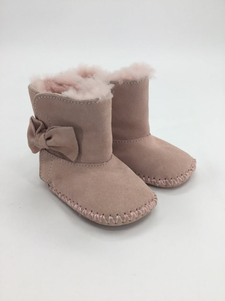 Ugg Child Size 2 Toddler Pink Boots