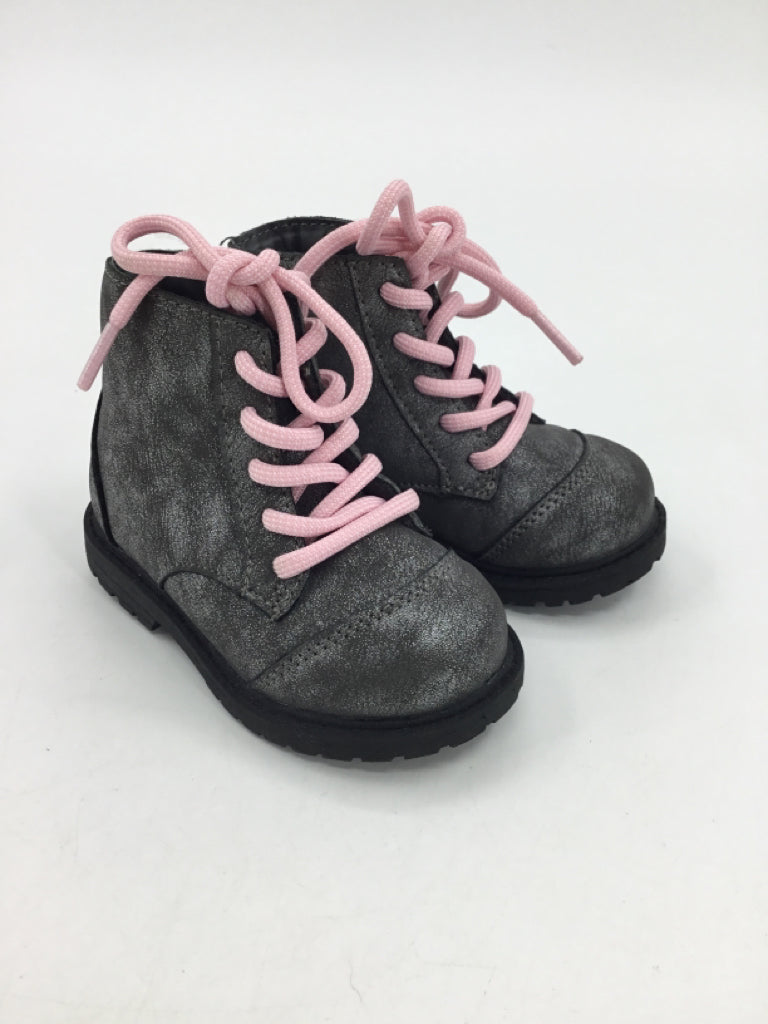 OshKosh B'gosh Child Size 5 Toddler Gray Boots