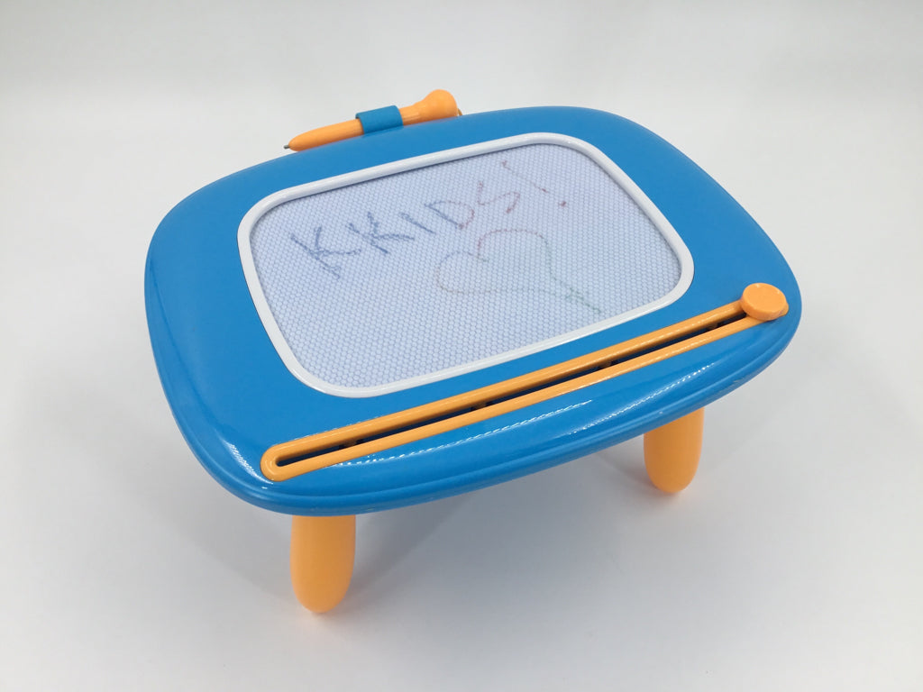 Magnetic Drawing Table