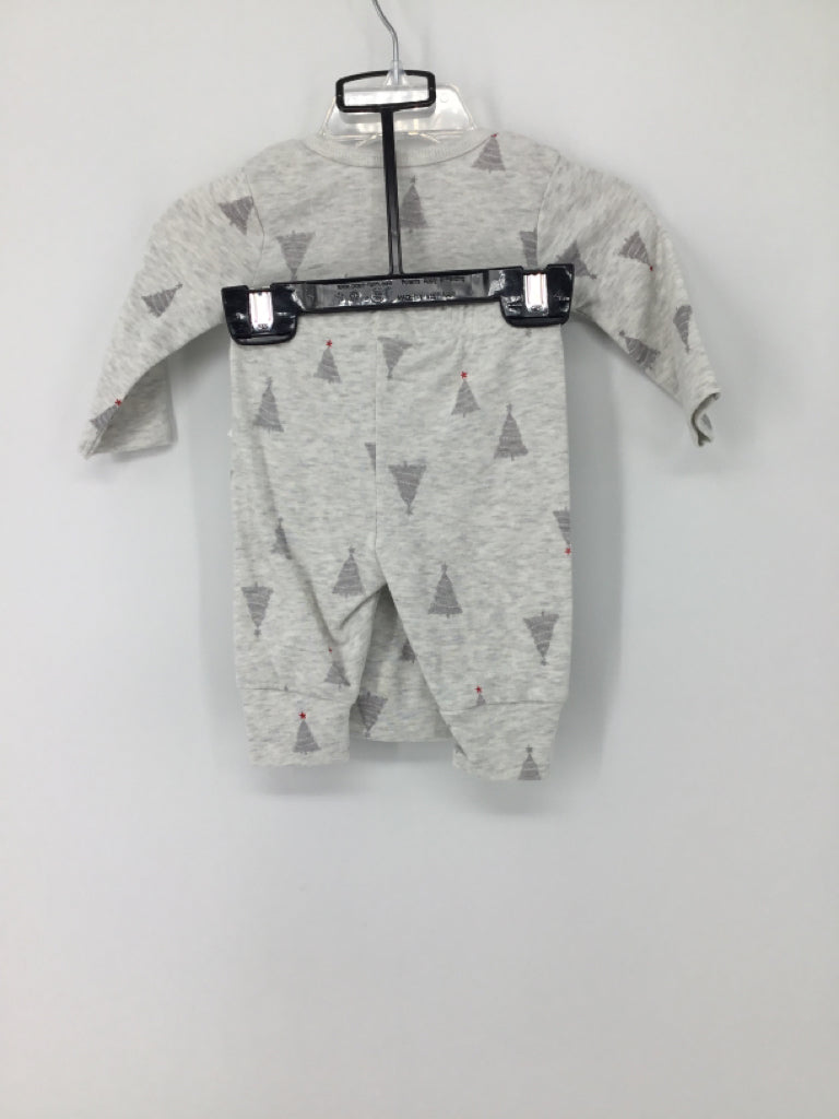 Just One You Made by Carters Child Size 3 Months Gray Christmas Outift