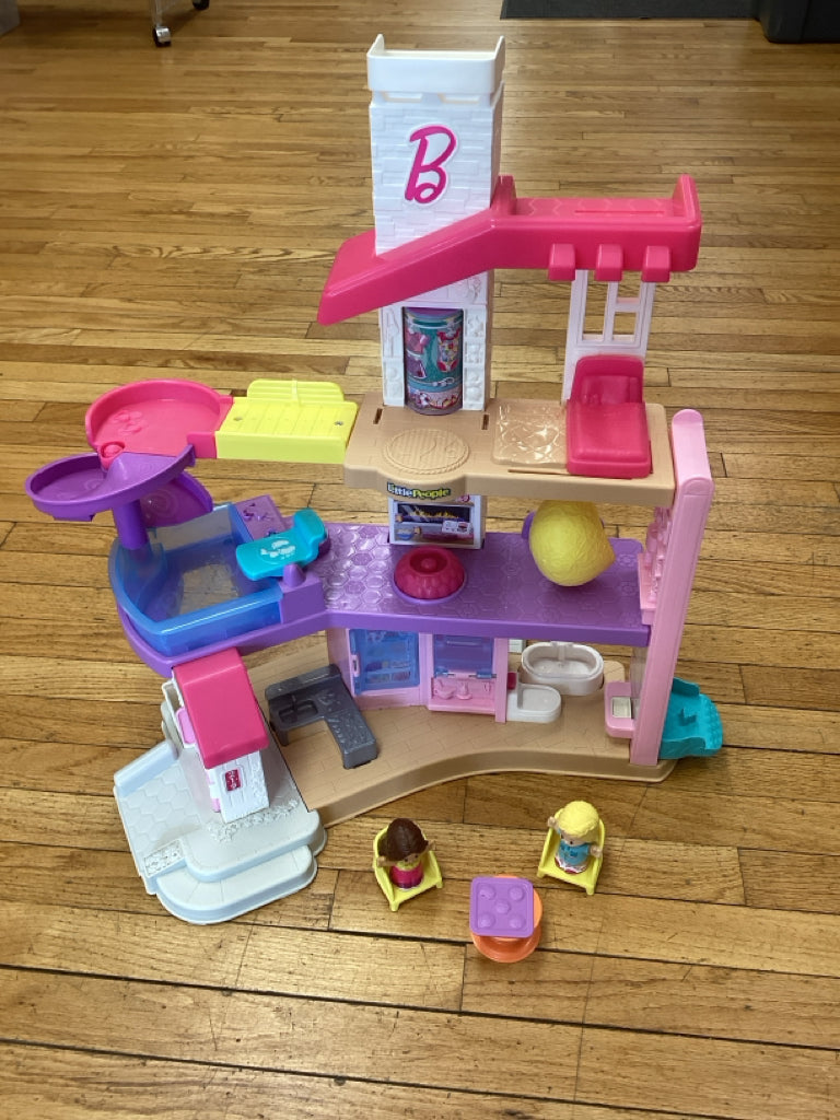 Fisher-Price Little People Barbie Little Dreamhouse Interactive Playset