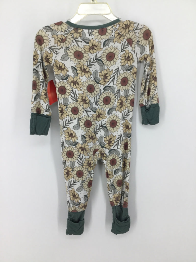 Little One Shop Child Size 3-6 Months Green Pajamas - girls