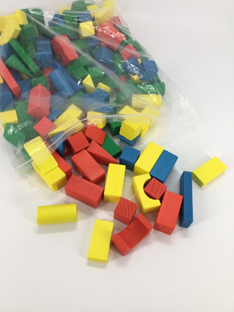 Melissa & Doug 100 Piece Wooden Blocks