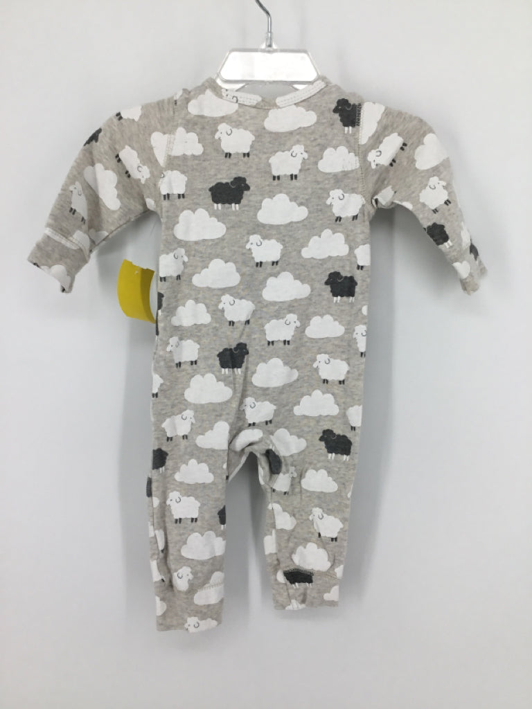 Carter's Child Size 3 Months Gray screen printed Pajamas - boys