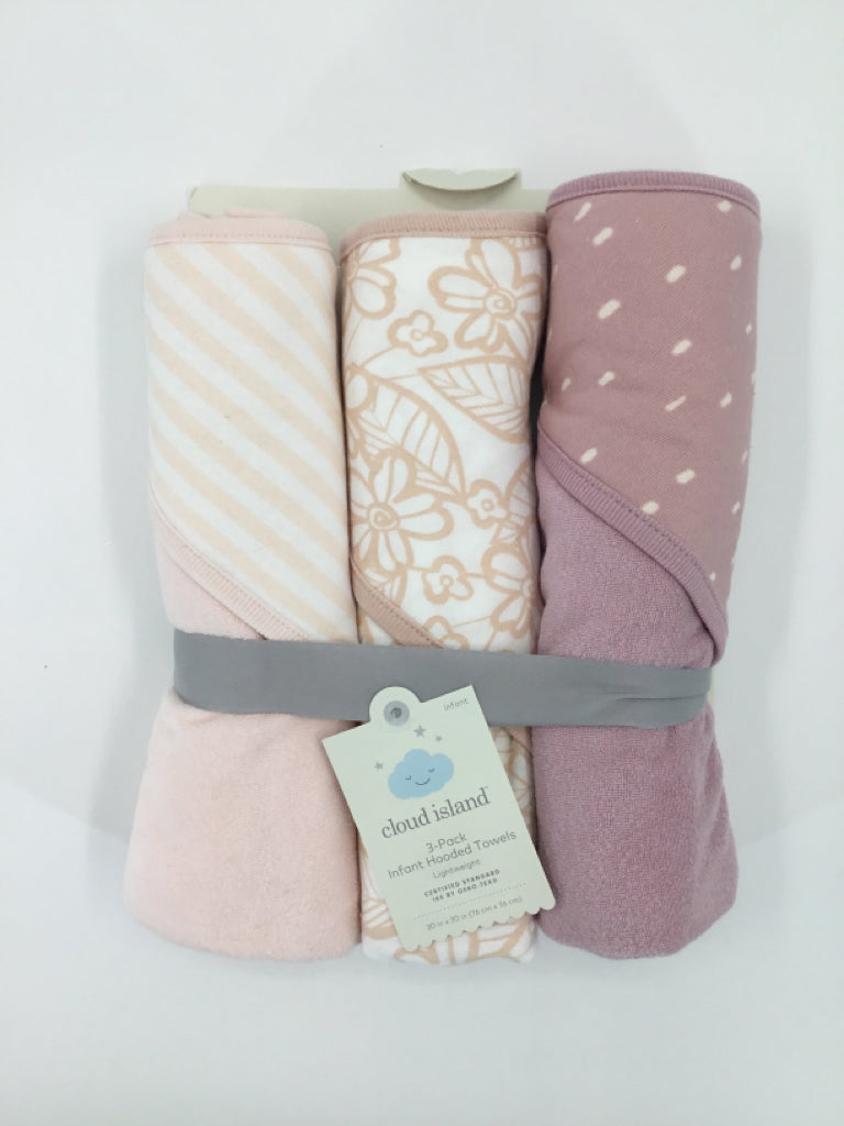 cloud island Pink Print Towel Set of 3