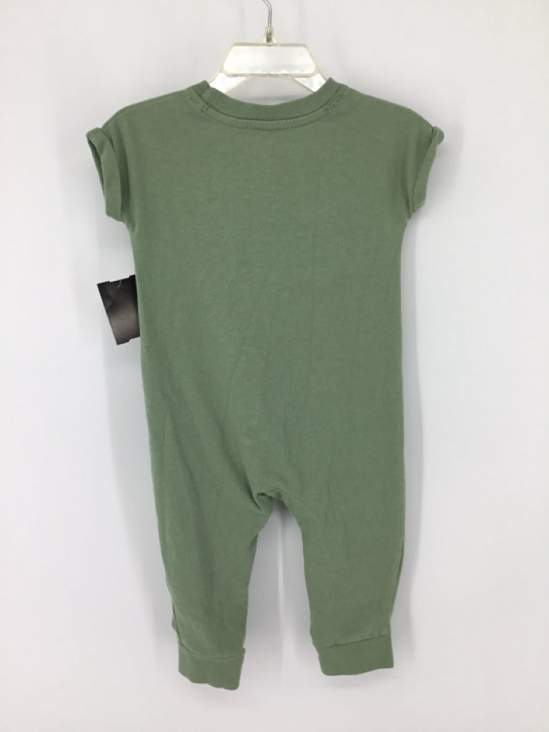 Cat & Jack Child Size 6-9 Months Green screen printed Outfit - boys