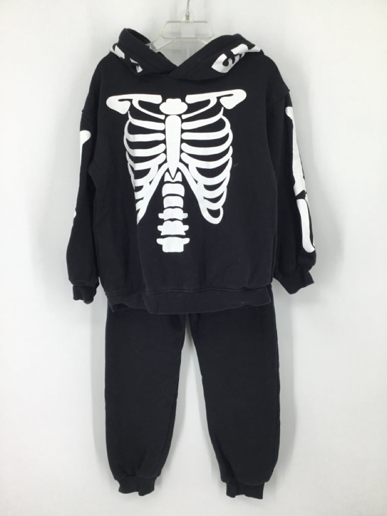 H & M Child Size 5 Black Halloween Outfit