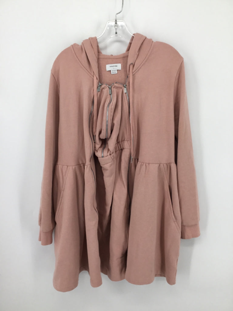 Seraphine Size S Cotton Blend Top